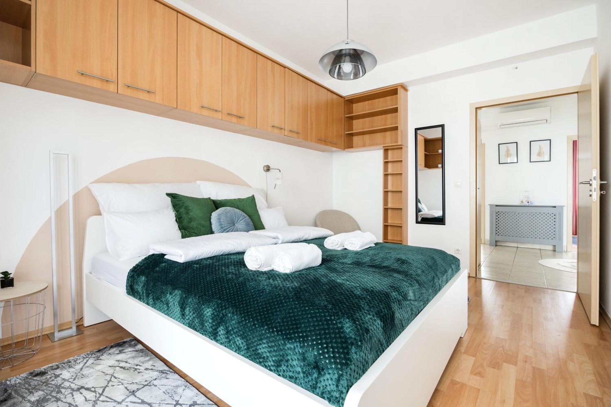 Modern Two-Bedroom Apartment With Free Parking Budapest Exterior photo